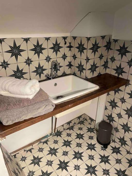 Beautiful London Victorian House, Sleeps 12 Villa Eksteriør billede