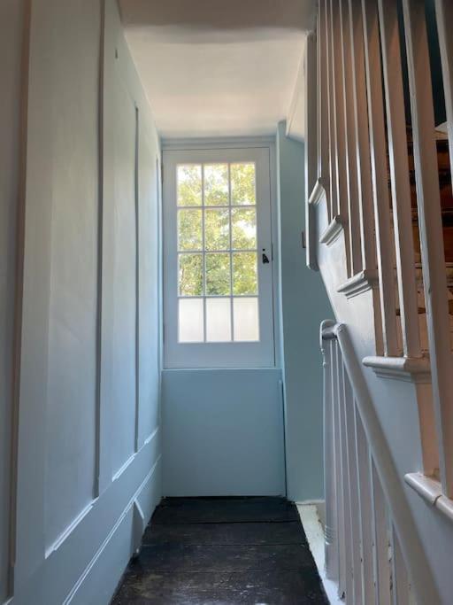 Beautiful London Victorian House, Sleeps 12 Villa Eksteriør billede