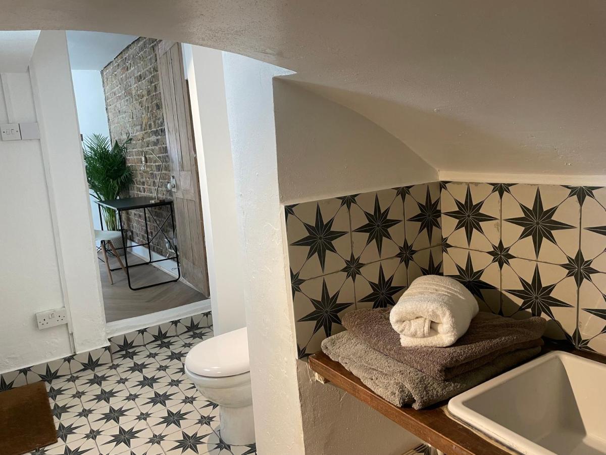 Beautiful London Victorian House, Sleeps 12 Villa Eksteriør billede